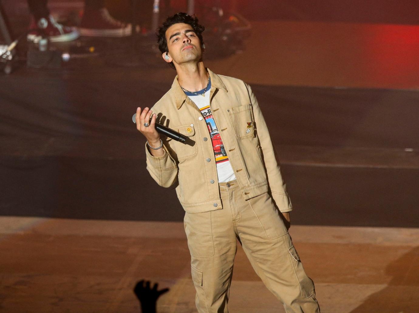 joe jonas