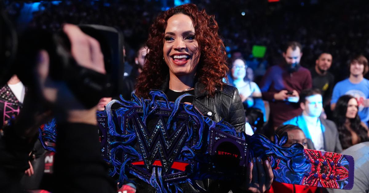 Image of Elle Duncan unveiled a special Stranger Things-themed WWE Championship belt created for the one-year anniversary of Monday Night RAW on Netflix.