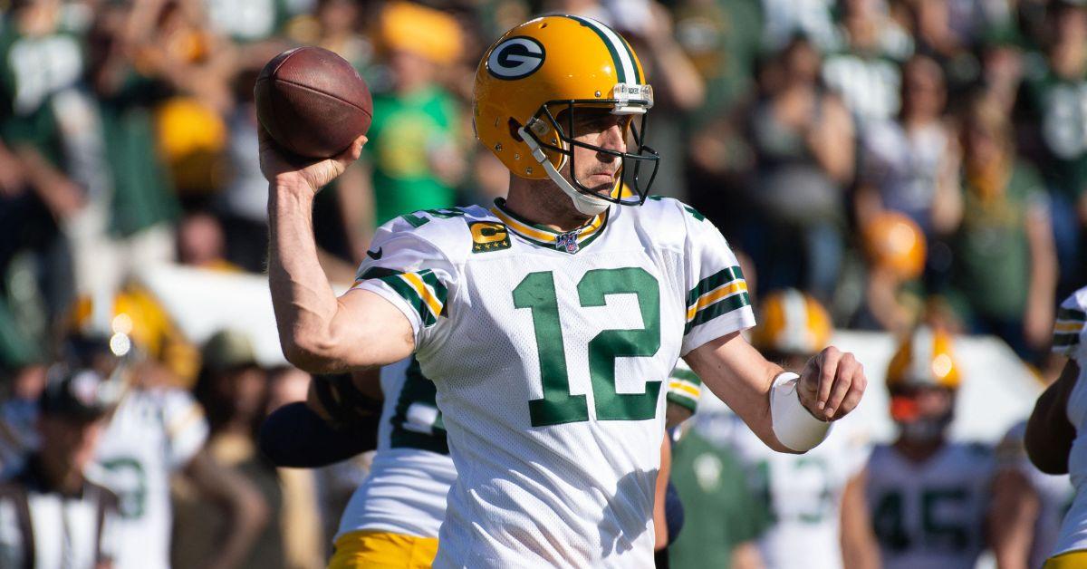 image of Aaron Rodgers praised his wife, Brittani, for staying private.