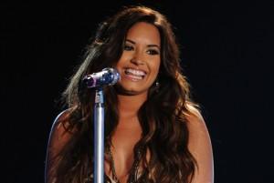 2011__10__Demi Lovato Oct7ne 300&#215;201.jpg