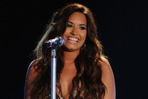 2011__10__Demi Lovato Oct7ne 300×201.jpg