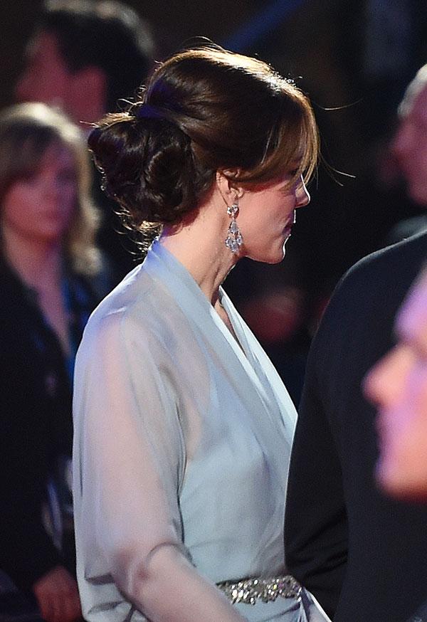 Braless Duchess Kate Middleton Goes Without A Bra In Sheer Dress At Bond Movie Premiere