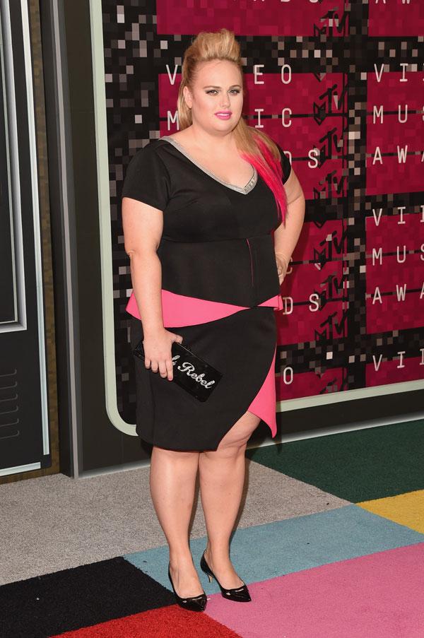 Rebel wilson 2015 mtv vmas arrivals