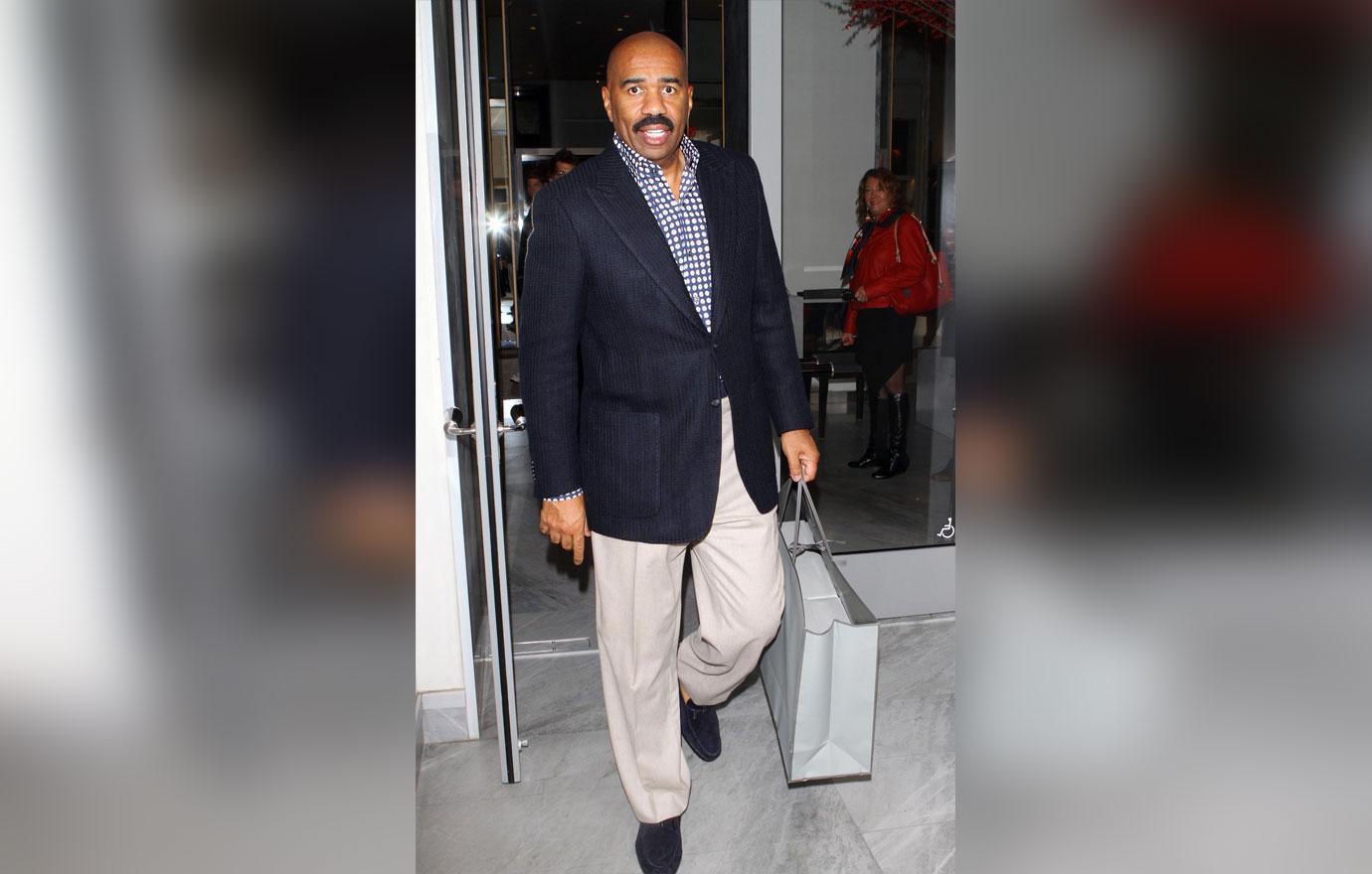 STEVE HARVEY SHOPPING AT TOM FORD IN BEVERLY HILLS