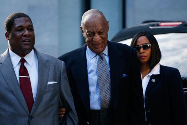 Bill cosby blind smiling sexual assault trial 05