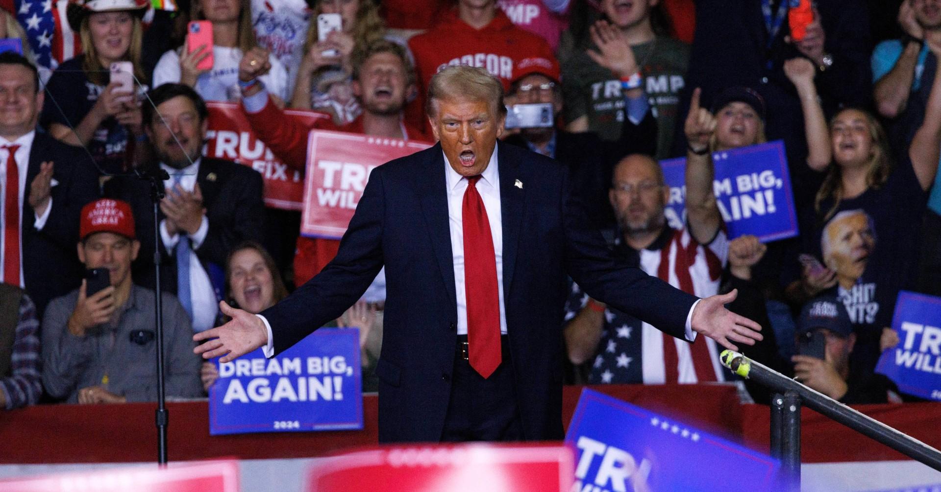 donald trump mocked meltdown over bad hair day during rally