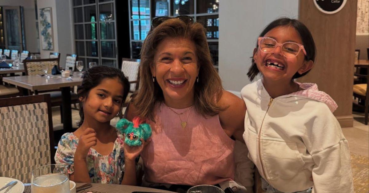 Photo of Hoda Kotb and her daughters