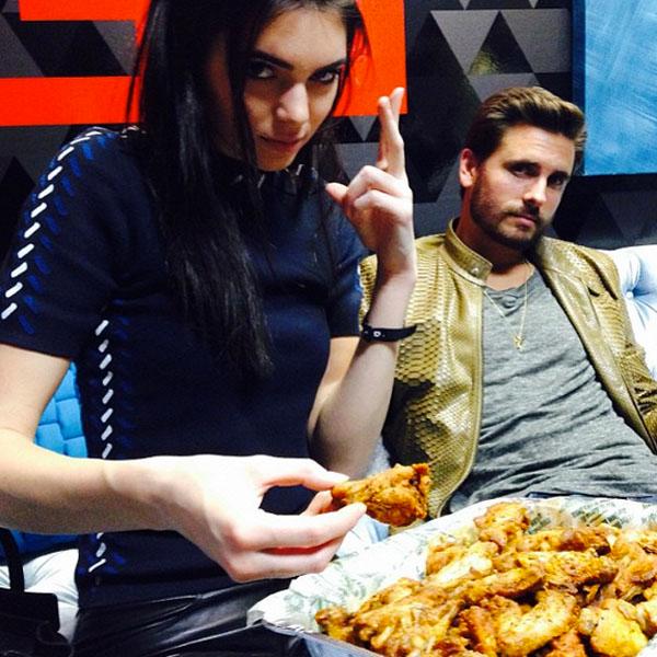 Scott disick kylie jenner chicken wings