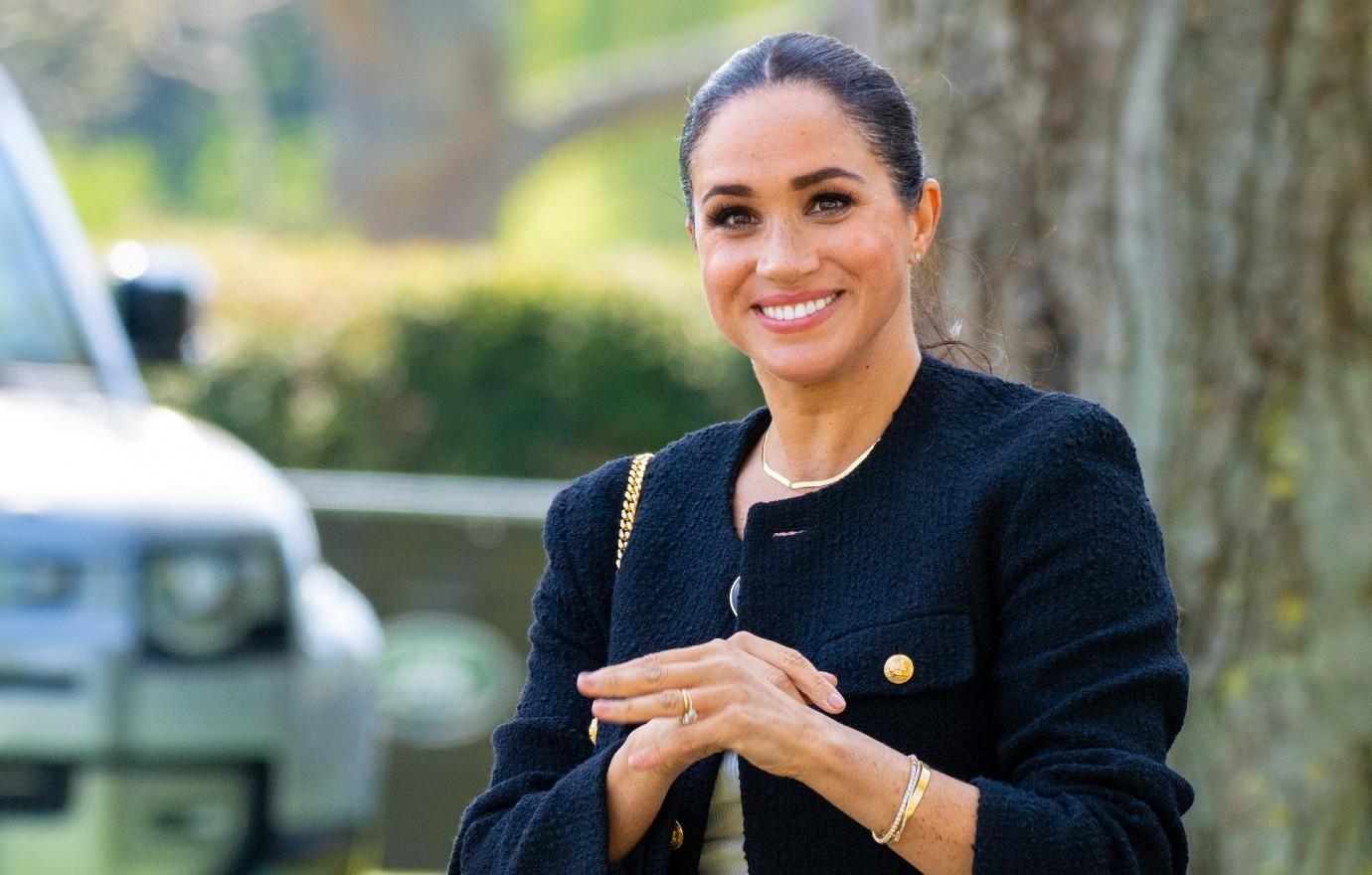 king charles fears meghan markle queen elizabeth death podcast