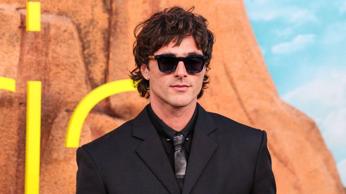 jacob elordi dating history from joey king to kendall jenner