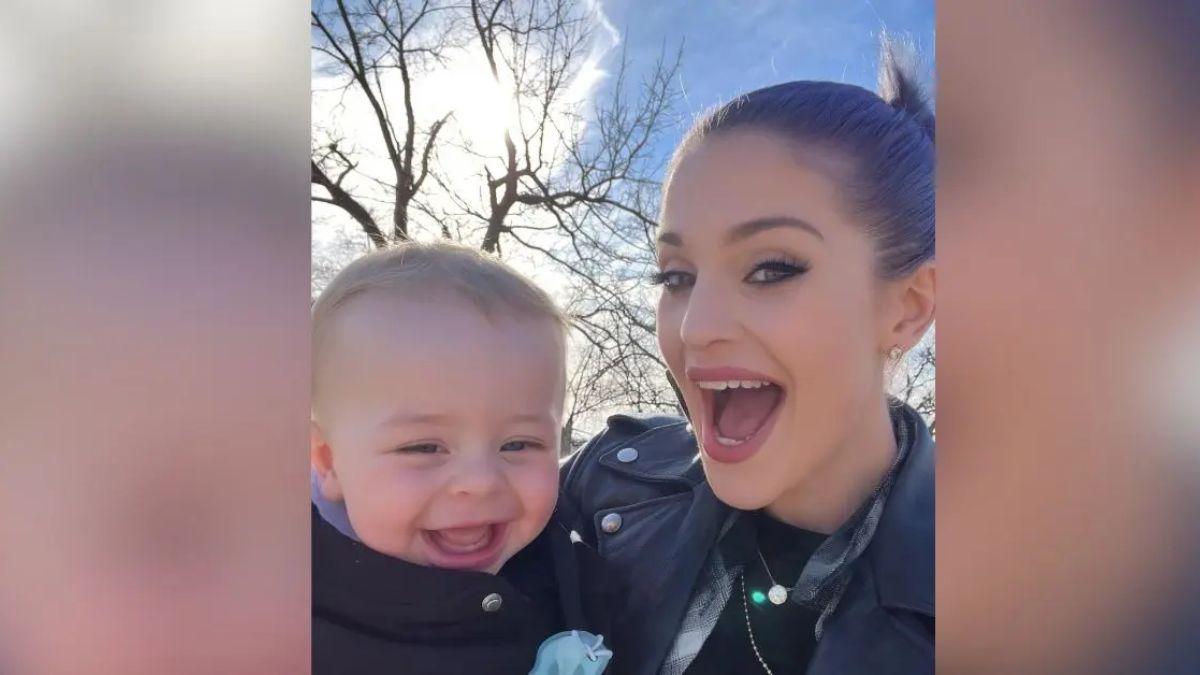 Image of Kelly Osbourne has been struggling to cope with the loss of her father, Ozzy Osbourne.