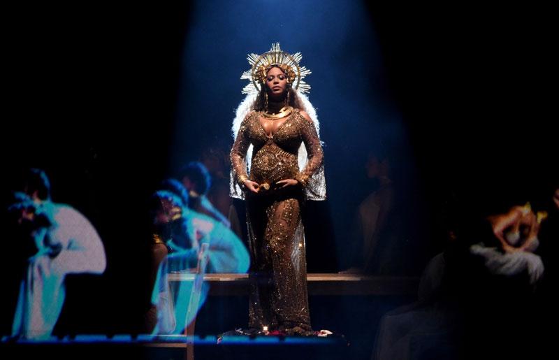 Paris jackson beyonce grammys awards 20170