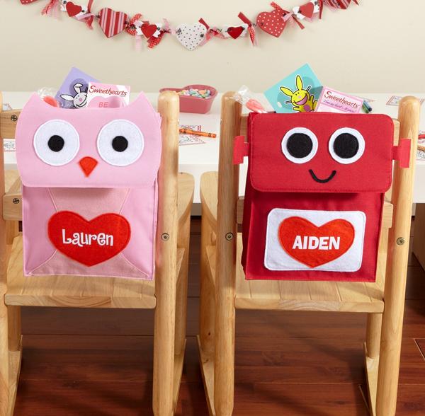 Personal_Creations_Valentine&#8217;s_Day_Card_Holder_Backpack(1)