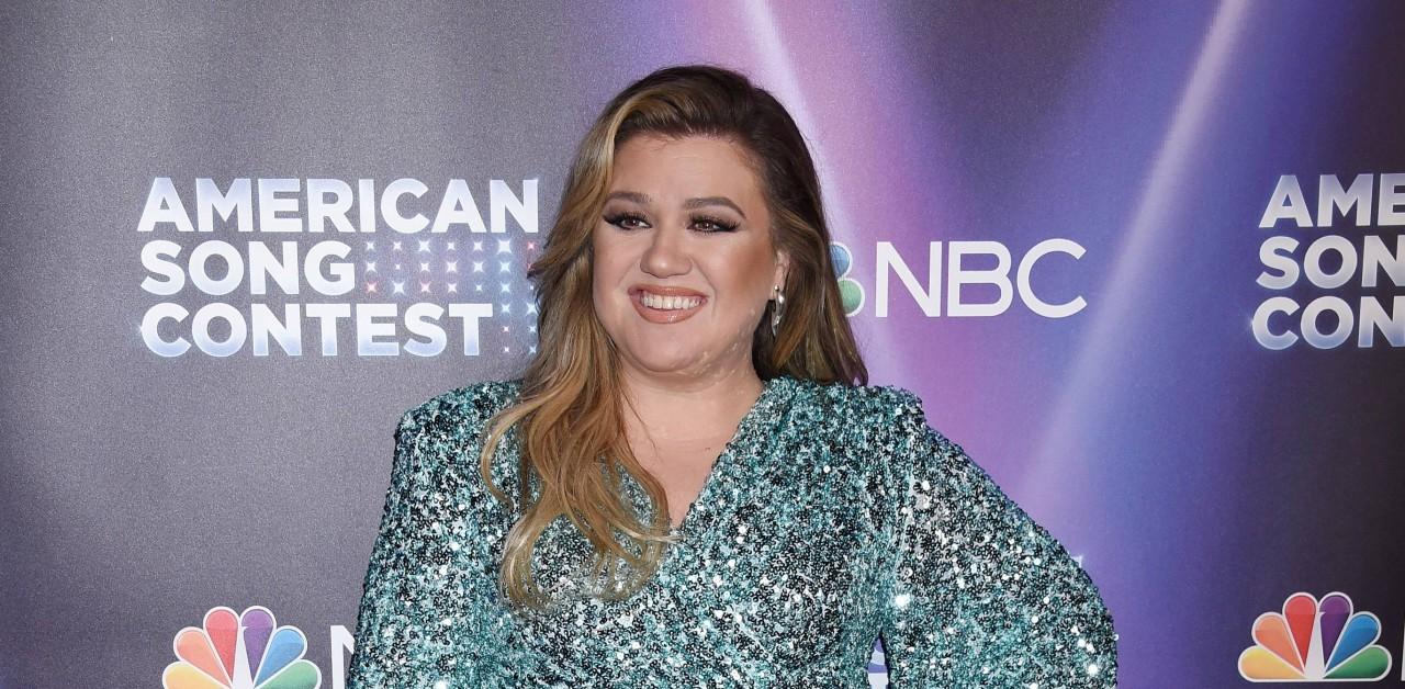 kelly clarkson obtains five year restraining orders against stalkers