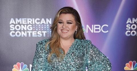 kelly clarkson obtains five year restraining orders against stalkers