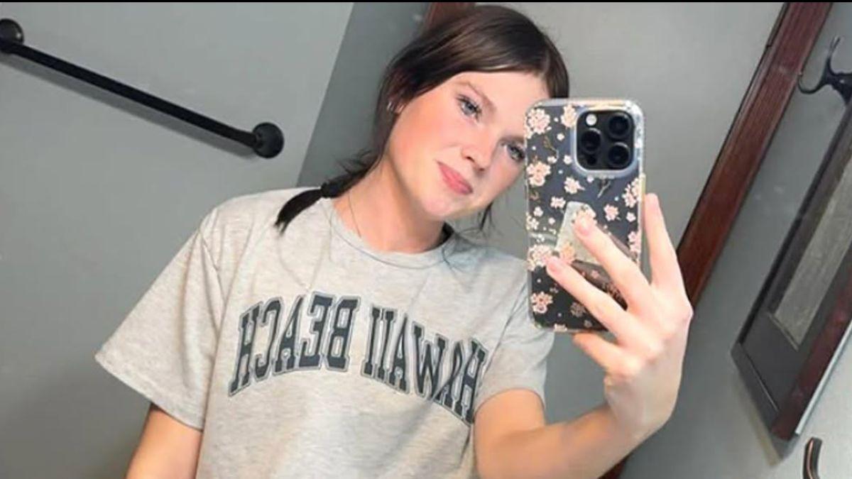 image of A search for Anna Kepner was launched aboard the Carnival Horizon cruise ship when she didn't show up for breakfast.