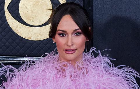 Kacey Musgraves Poses Naked On Instagram Story For New Project: Photo