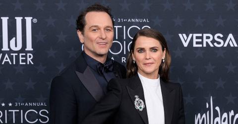 Photo of Keri Russell and Matthew Rhys