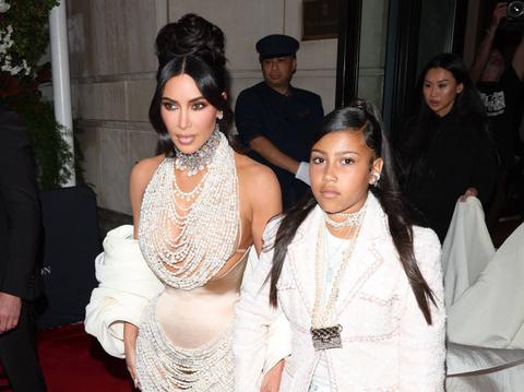 kim kardashian regrets daughter north wear red lipstick wont allow chicago