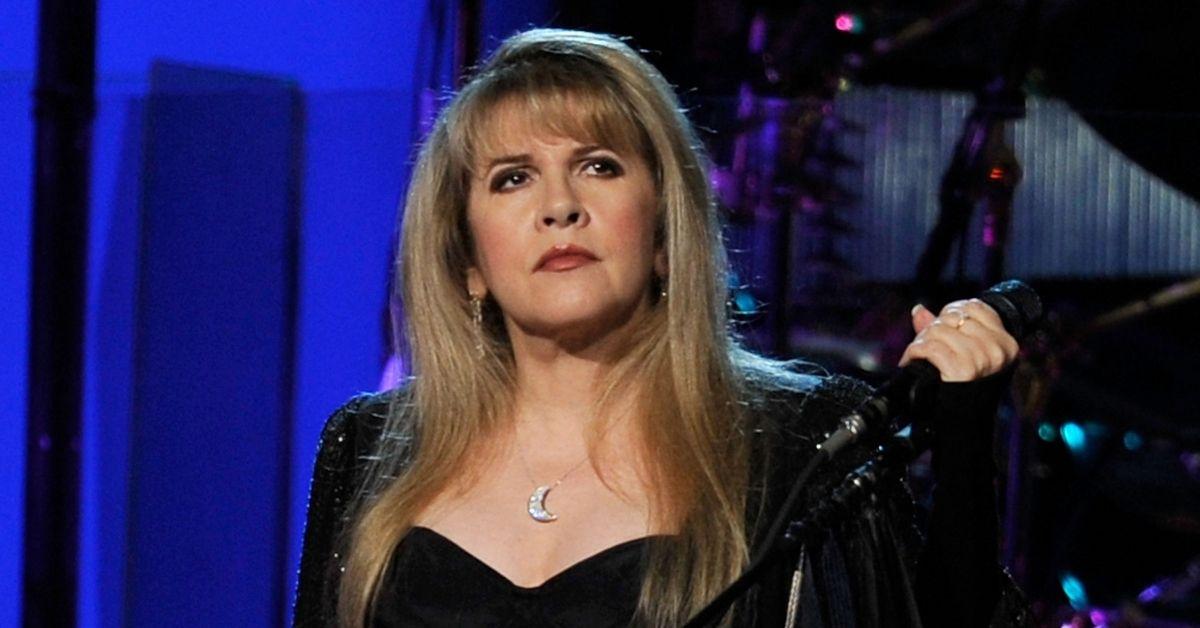 stevie nicks does not want past drug issues to define her