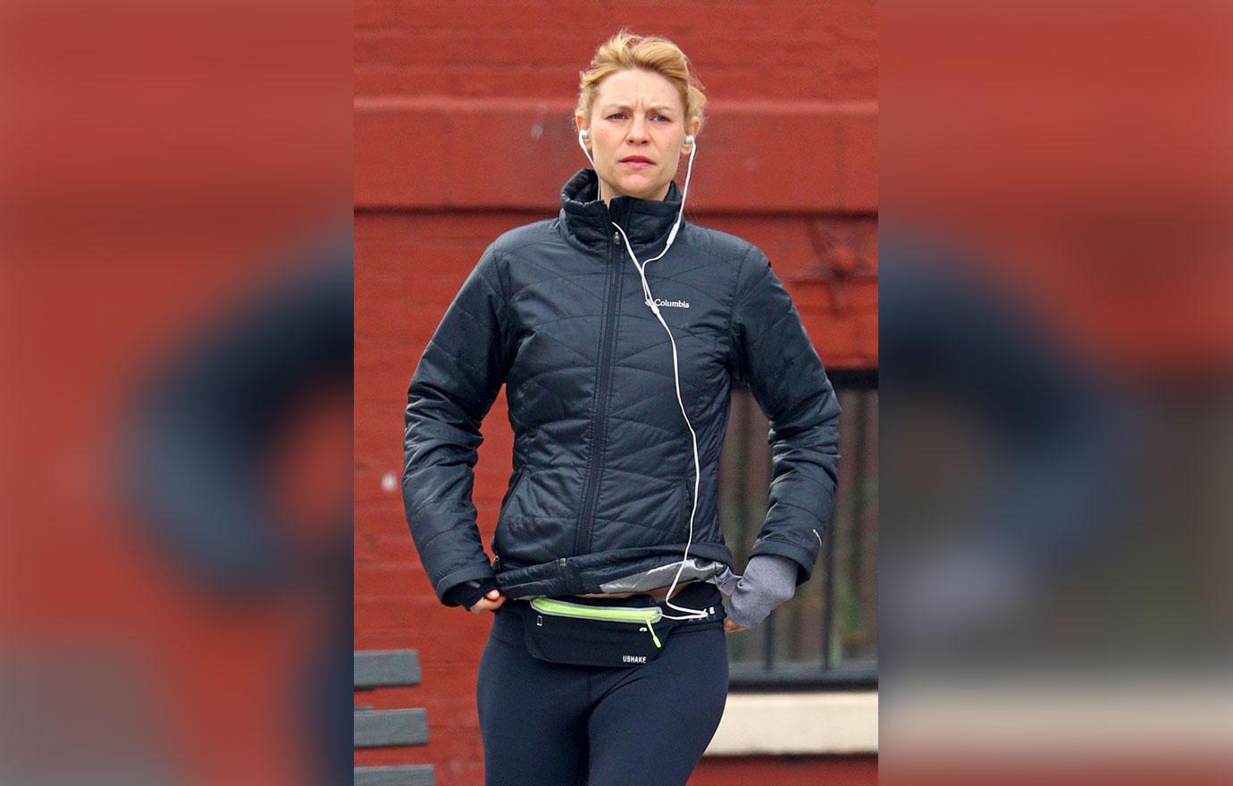 A pregnant Claire Danes goes for a morning run in NYC