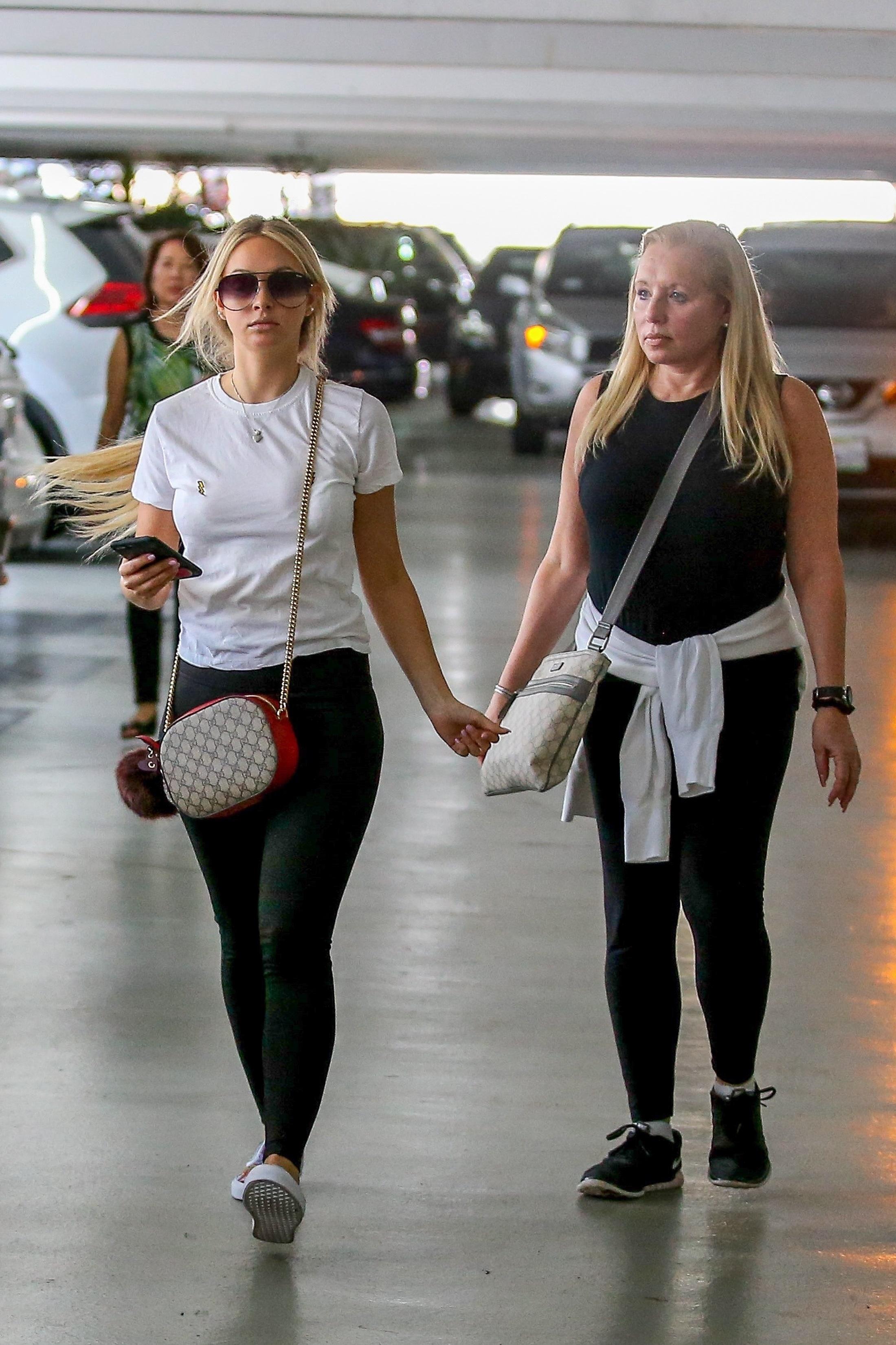 Corinne Olympios out shopping with her mom