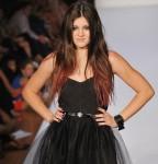 2011__09__Kylie_Jenner_Sept13 144&#215;150.jpg