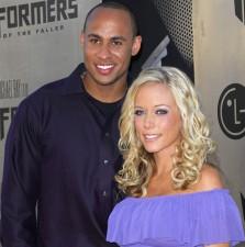 2009__12__wenn5314304 223×225.jpg