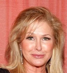 Kathy hilton jan15 rmm m.jpg