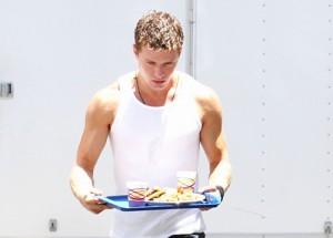 2010__07__Ryan_Phillippe_July15_388 copy 300×215.jpg