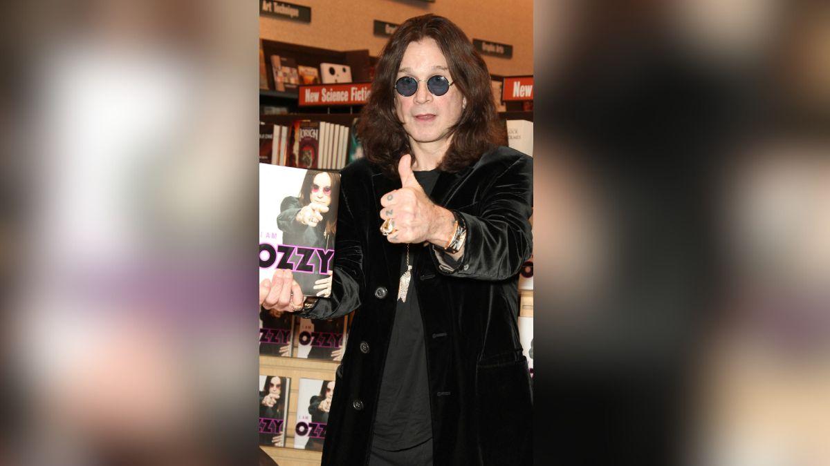 Image of Ozzy Osbourne died after suffering from Parkinson's disease.