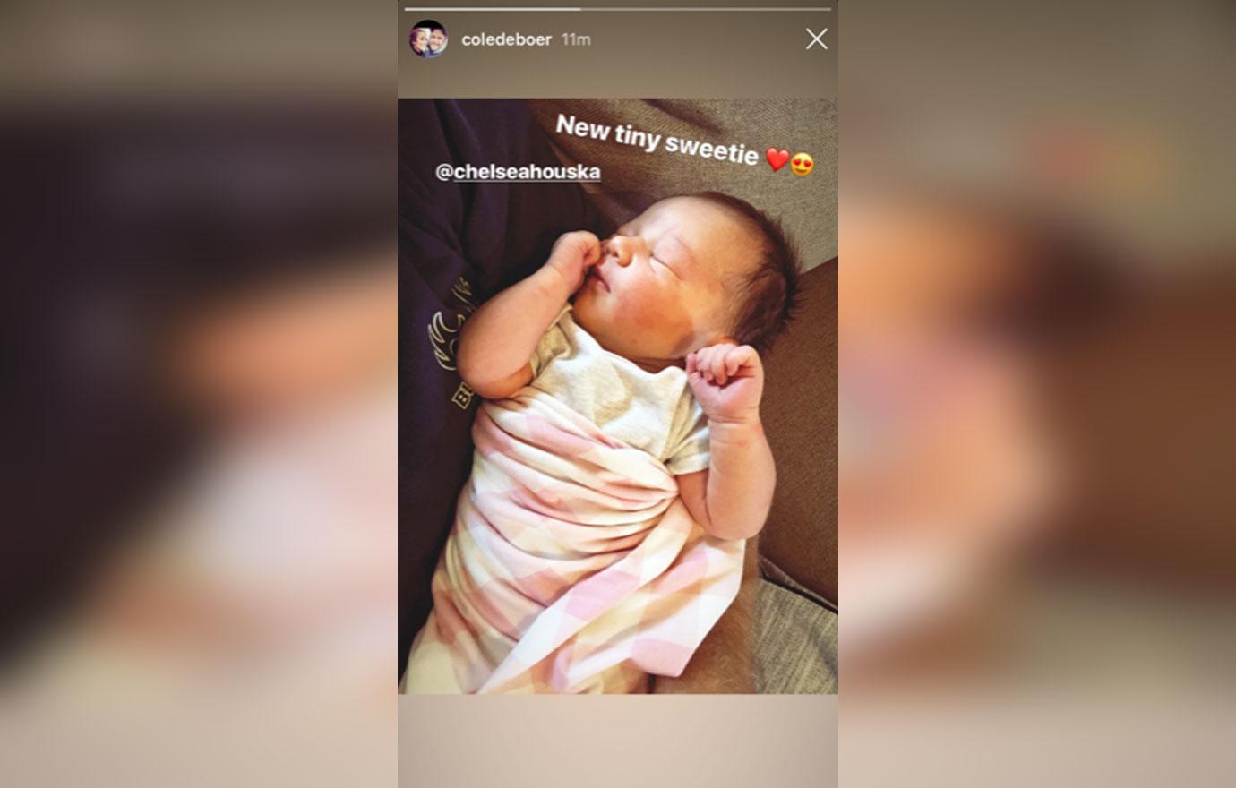 Chelsea houska husband cole deboer baby girl instagram pic 02