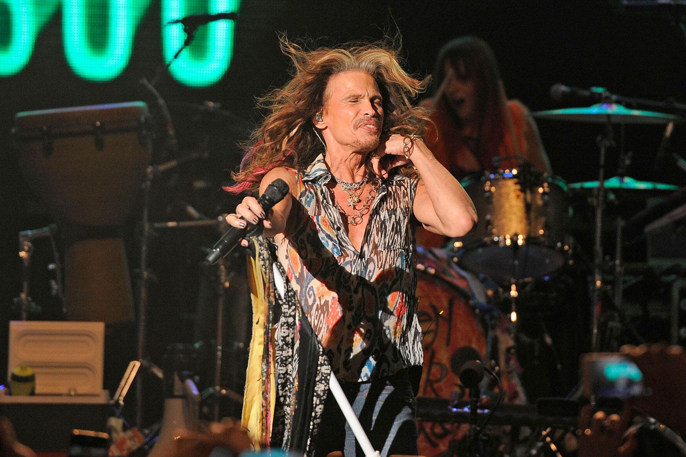 Steven Tyler performing at The Forum