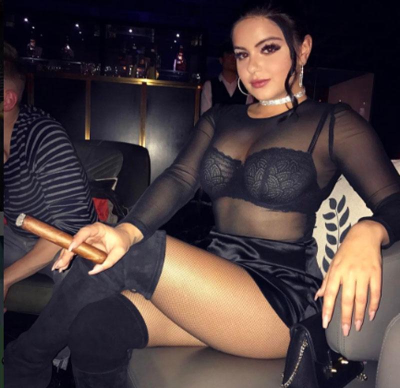 Ariel Winter Smoking Nearly Naked