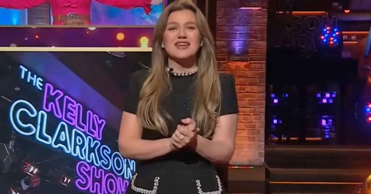 hoda kotb teases taking over kelly clarkson show after shutting down rumors
