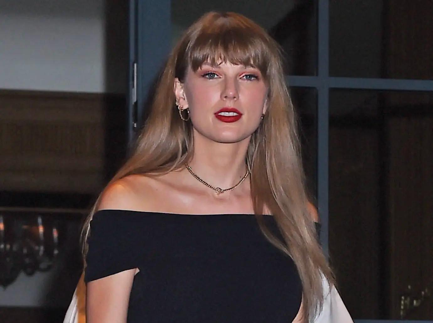 Taylor Swift's rumored romance with Travis Kelce bumps gear sales