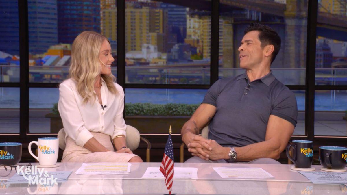 Image of Kelly Ripa and Mark Consuelos share three children.