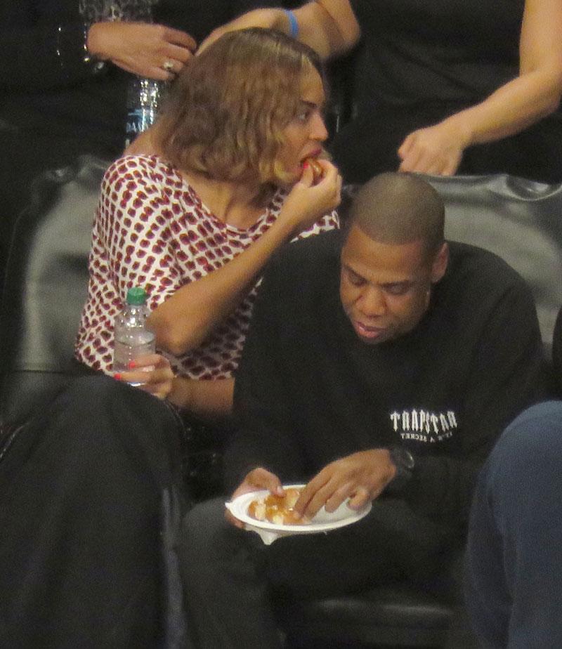 Beyonce addicted junk food formation tour 04