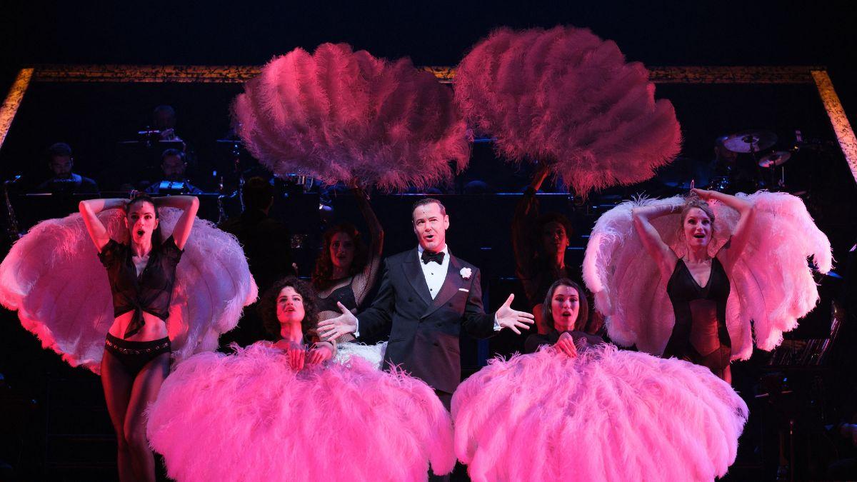Image of The Tony Awards celebrated the 30th anniversary of 'Chicago.'