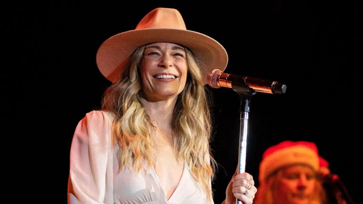 Photo of LeAnn Rimes drew a mixed response after her 'healing' video was shared online. 