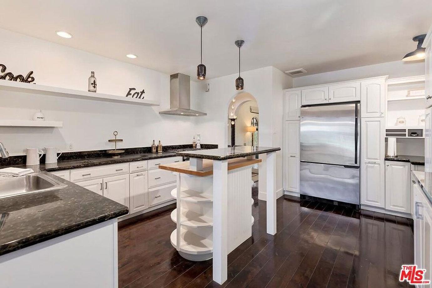 Actor Seth Rogen Sells West Hollywood Mansion For $2 Million: Photos