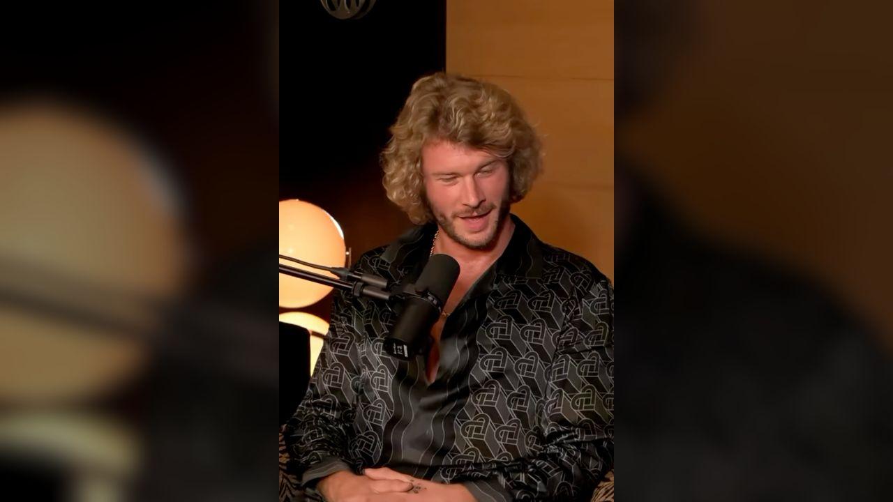 Photo of Yung Gravy opened up to Bunnie Xo.