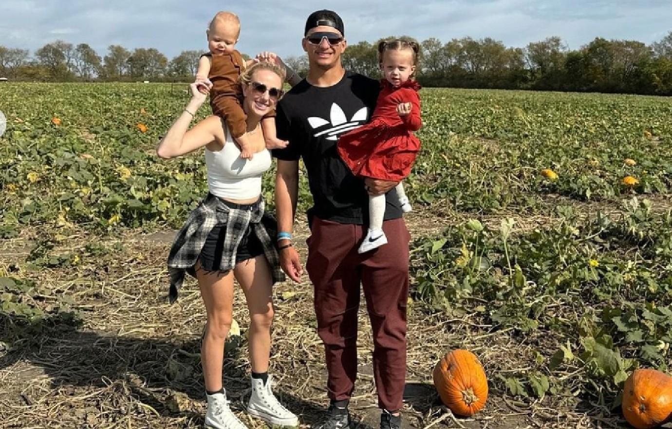 patrick mahomes done expanding family wife brittany third pregnancy