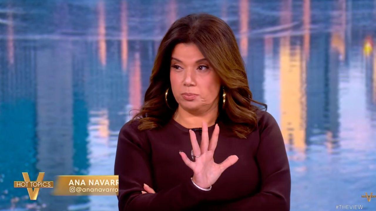 Photo of Ana Navarro doesn't like that Prince Harry addressed the rift publicly.