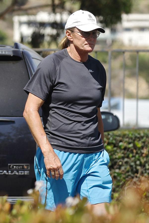 Bruce jenner transgender transformation akm