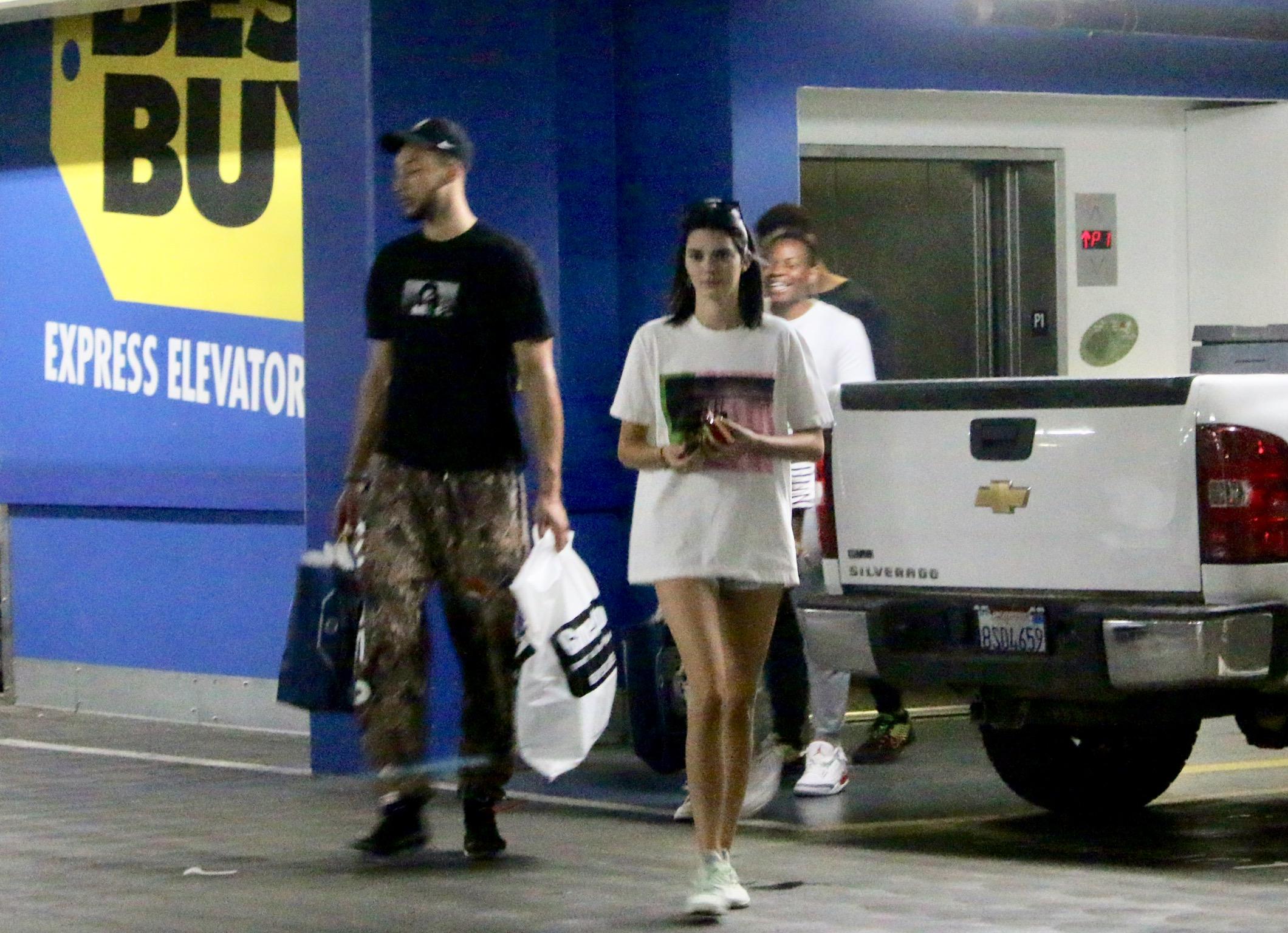 Kendall Jenner and Boyfriend Ben Simmons go shopping at Best Buy