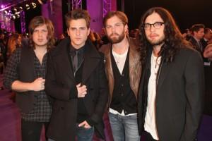 2011__08__Kings of Leon Caleb Followill_Aug1ne 300&#215;200.jpg