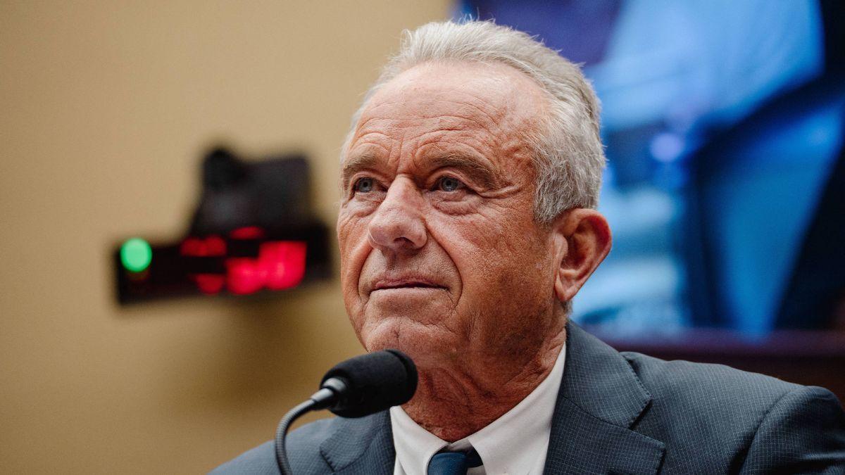 Photo of Robert F. Kennedy Jr. reportedly took home roadkill, according to his personal diaries. 