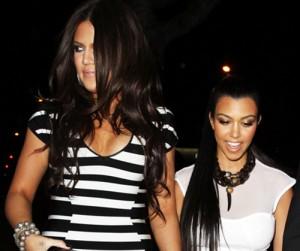 2010__08__Khloe_Kourt_Kardashian_Aug23news 300×261.jpg