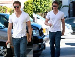 2010__11__Matthew Morrison 300×230.jpg